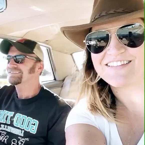 Meet your Posher, Brandi - Picture 1 of 1